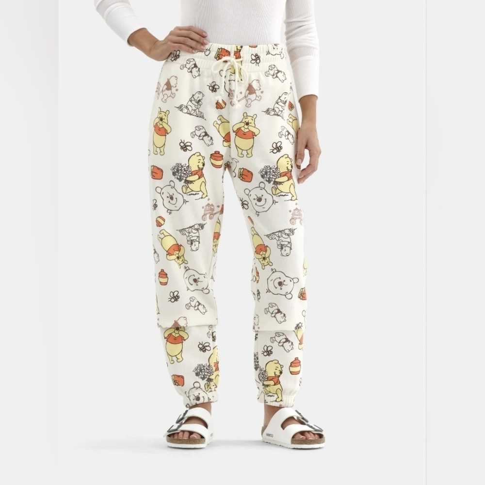 Winnie the Pooh Print Joggers